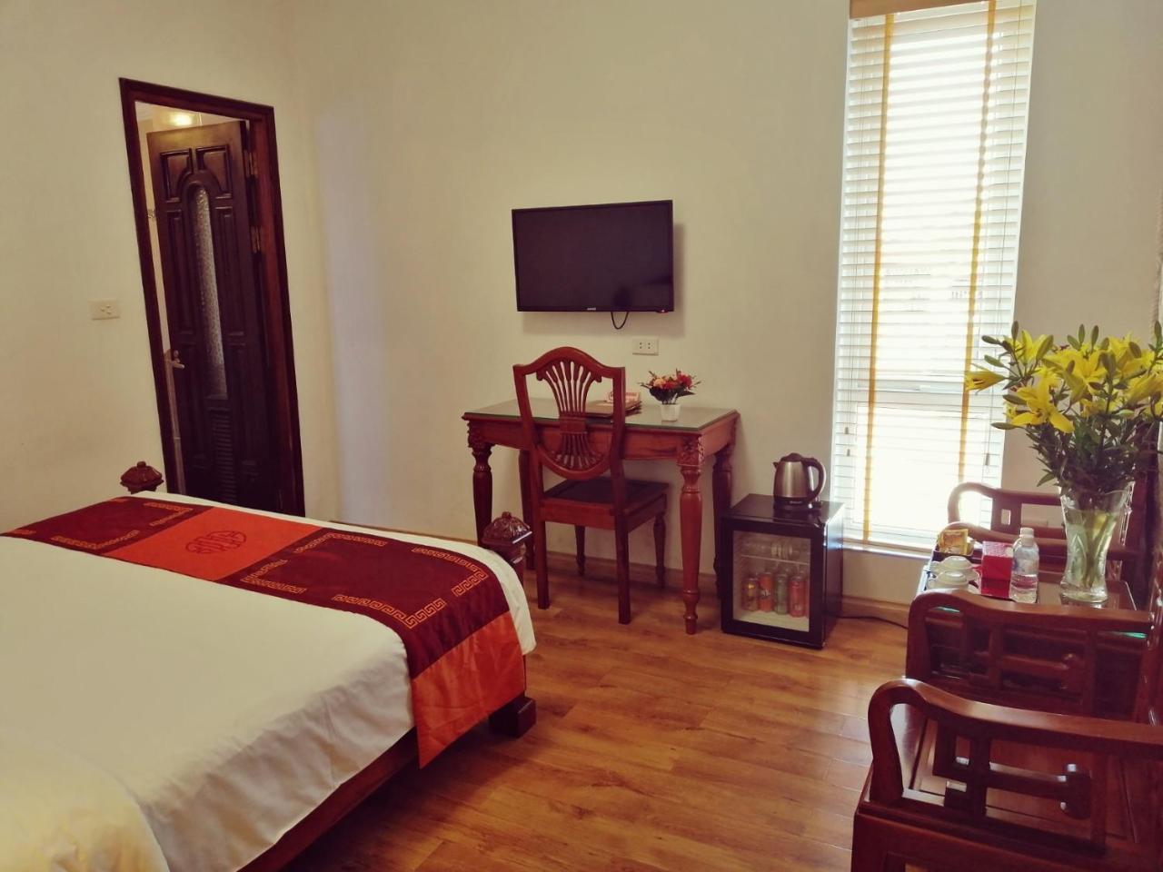Phoenix Palace Hotel Hanoi & Spa Exterior photo